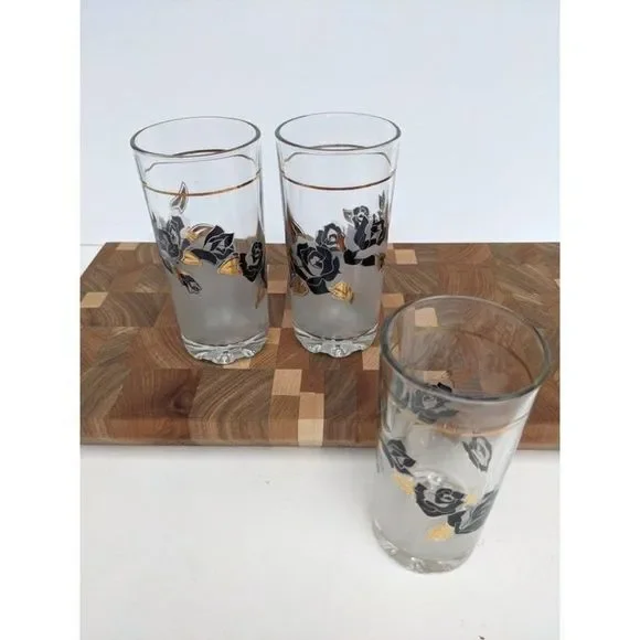 Vintage cocktail glass Black and Gold roses barware, Japanese Glassware set - Picture 2 of 7
